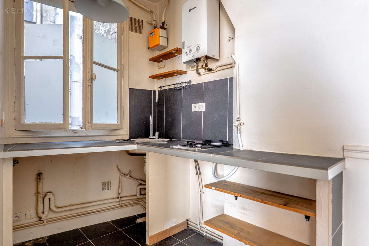Appartement 34 m² à Paris-18e  - photo 5