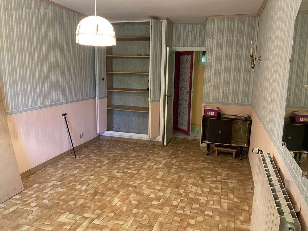 Maison à SAINT-BENIN-D&#039;AZY