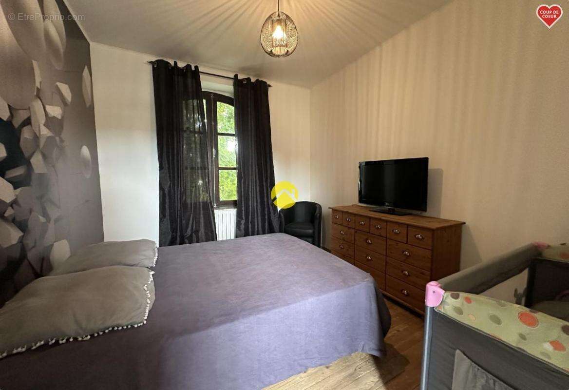 Maison à JOUET-SUR-L&#039;AUBOIS