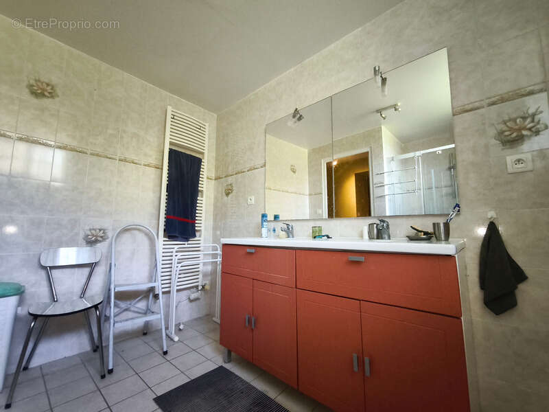 Maison à MAUZE-SUR-LE-MIGNON