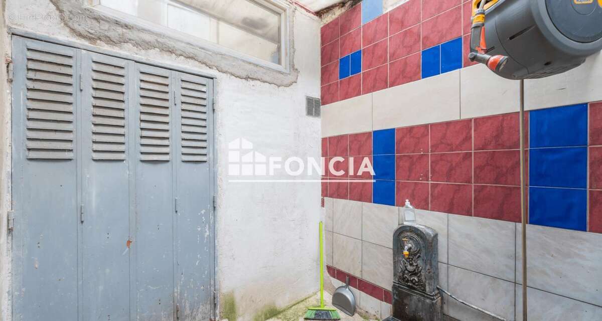Appartement à PARIS-18E
