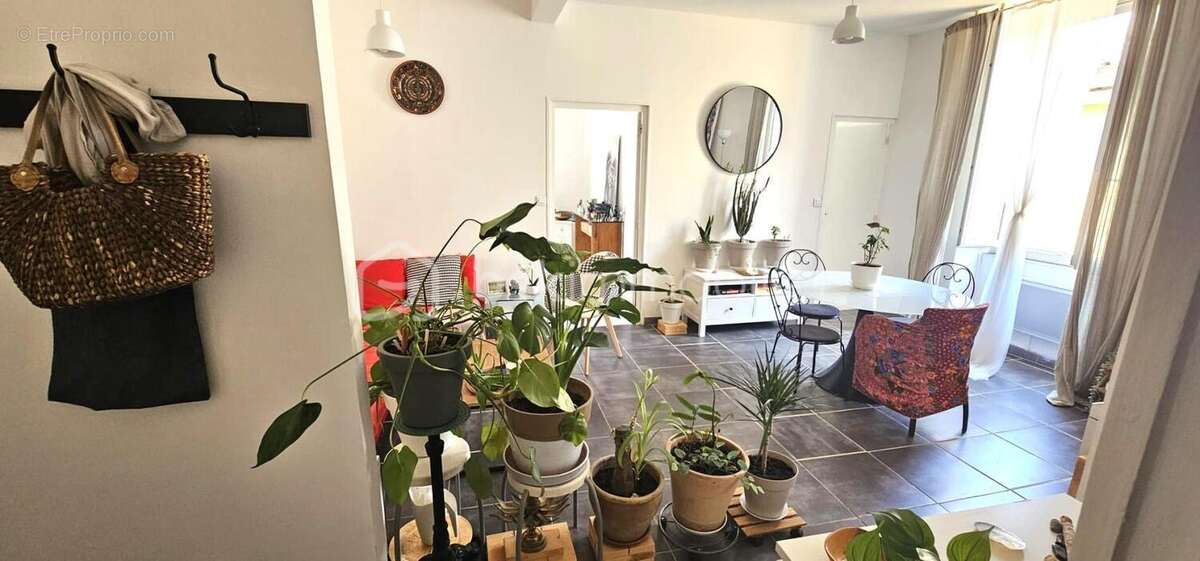 Appartement à NIMES