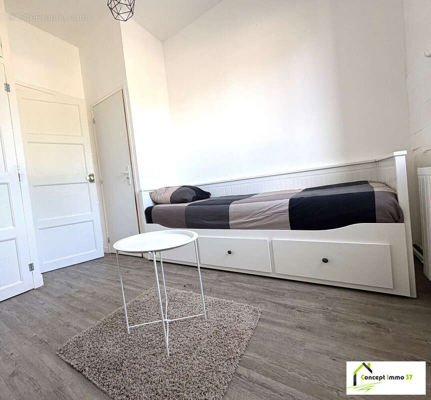 Appartement à SAINT-PIERRE-DES-CORPS