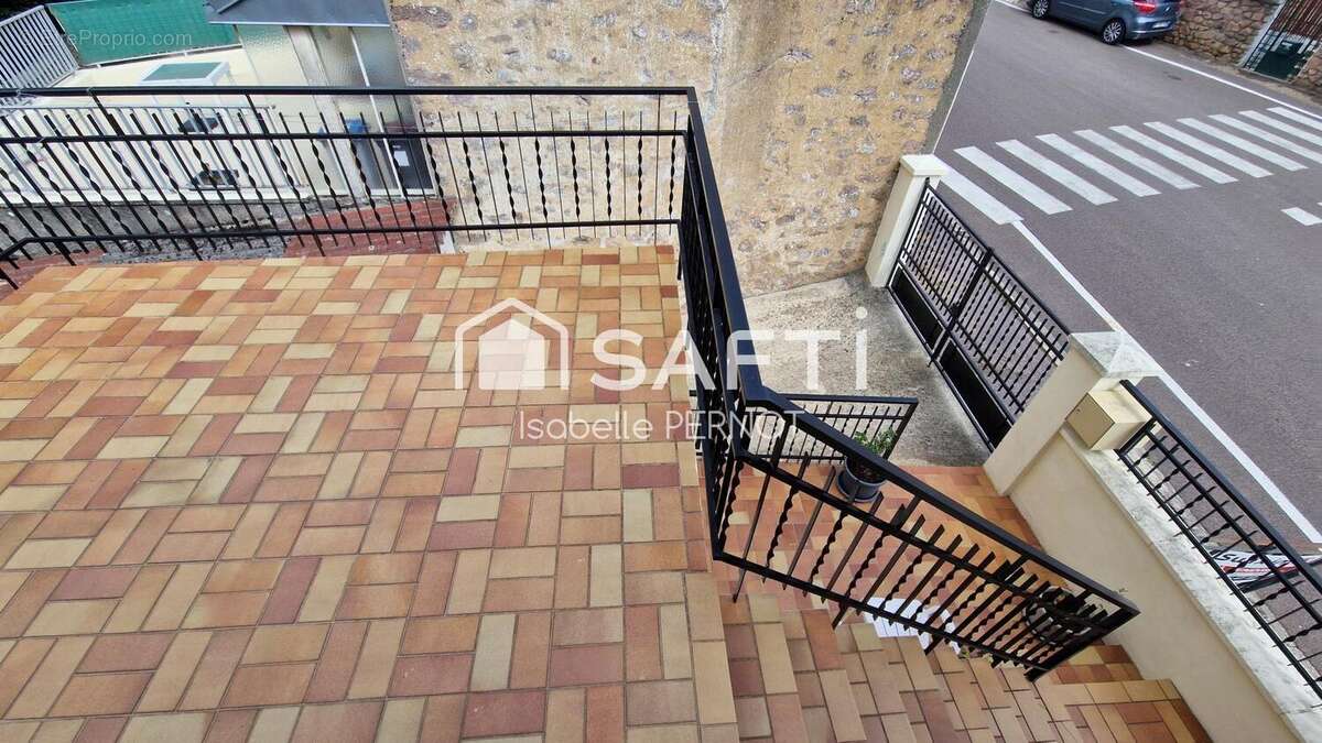 Photo 2 - Maison à AVALLON