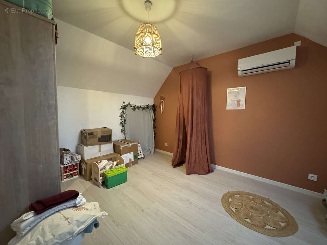 Maison à VILLERS-COTTERETS