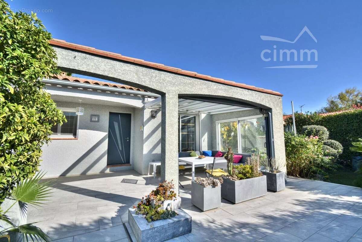 Maison à SAINT-CYPRIEN