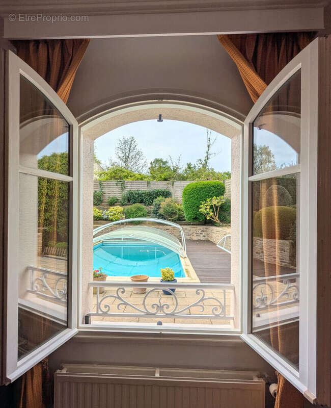 Maison 245m² à lampaul-guimiliau - photo 4