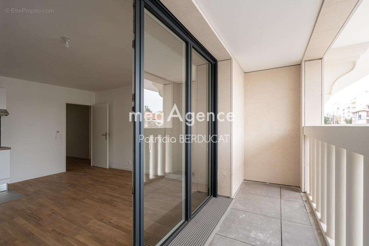 Appartement à SAINT-MAUR-DES-FOSSES
