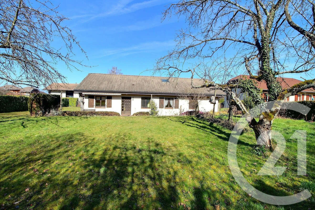 Maison à MAXILLY-SUR-LEMAN