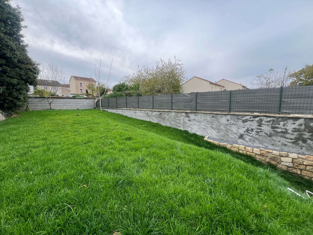 Maison à SAINT-NICOLAS-DE-PORT