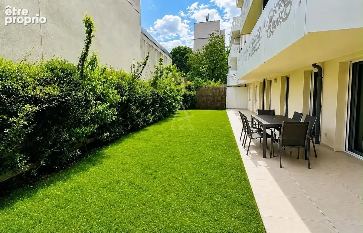 Courbevoie marceau/ t4- 3 chambres - bureau avec jardin, terrasse, cave et parking - photo 2