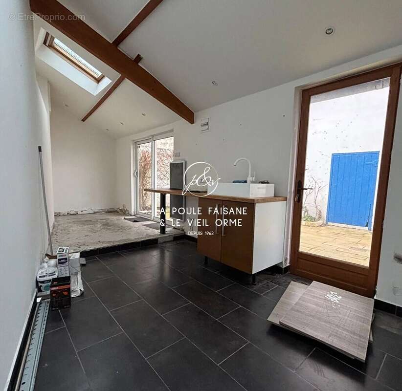 Maison à SAINT-LEGER-EN-YVELINES