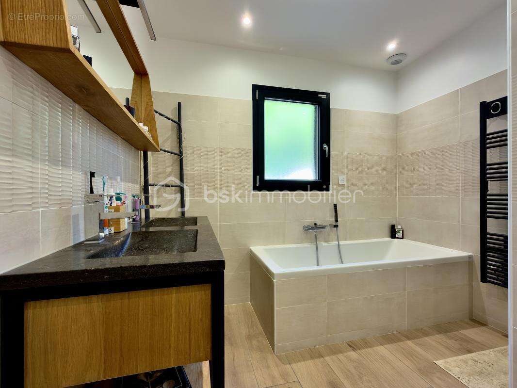 Villa contemporaine, plain-pied, au calme - photo 19