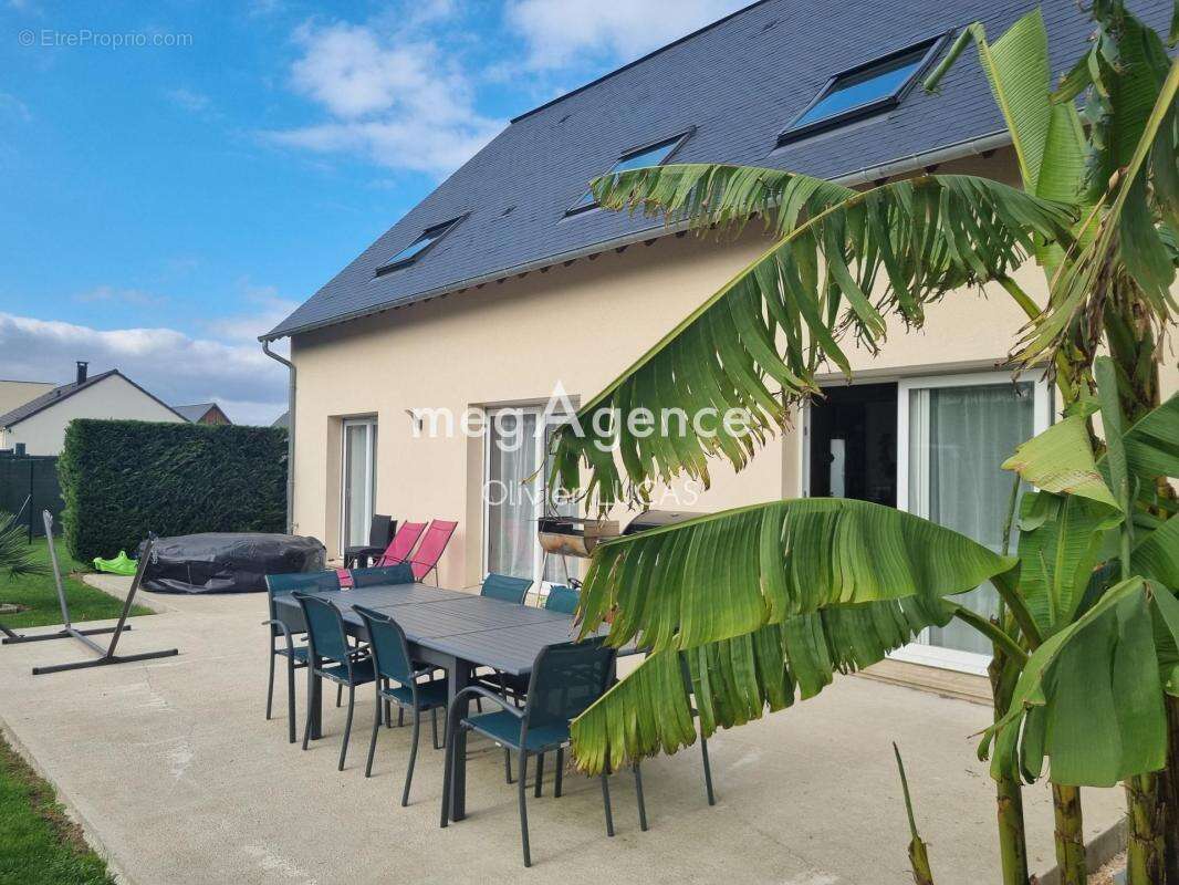 Maison à BEUZEVILLE