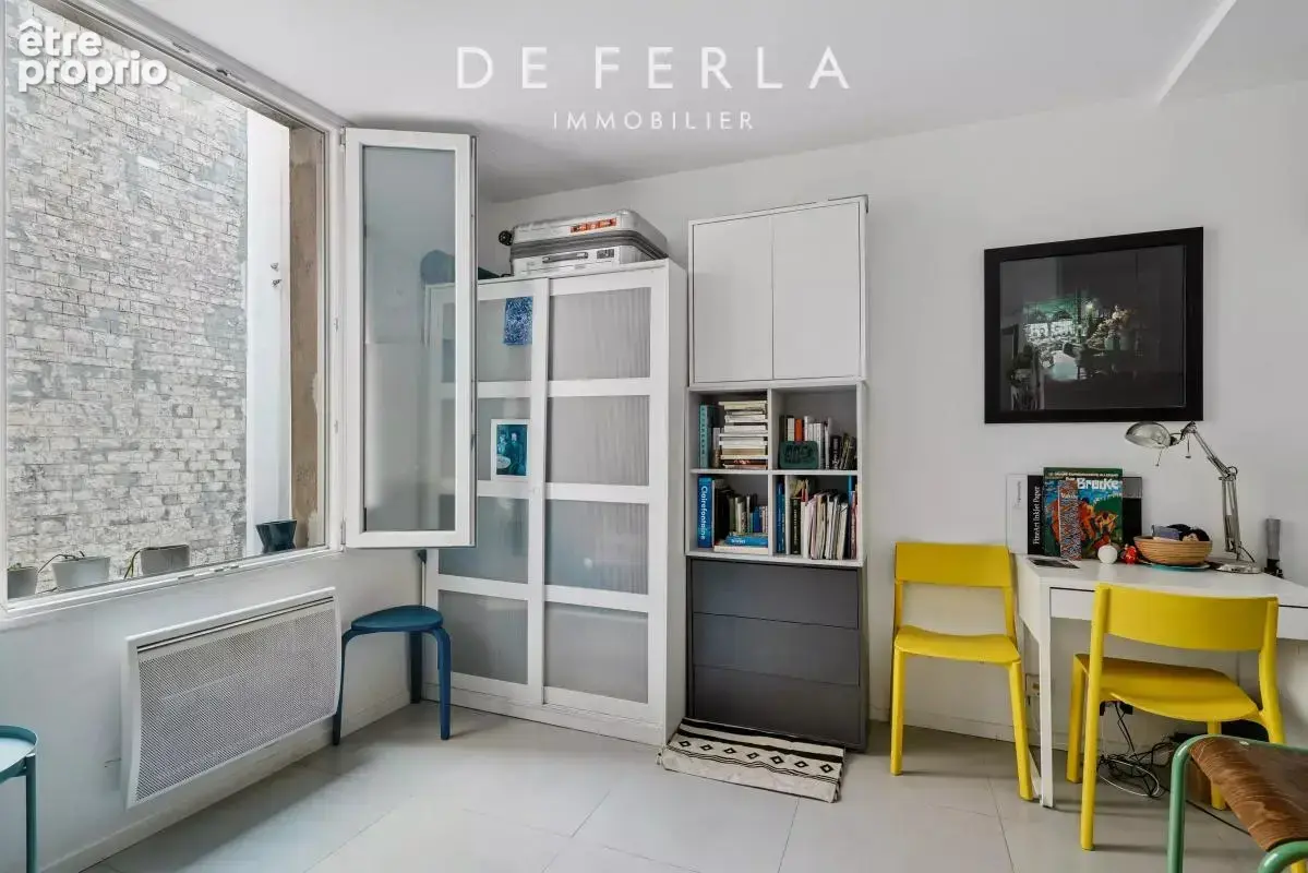 Appartement à PARIS-7E