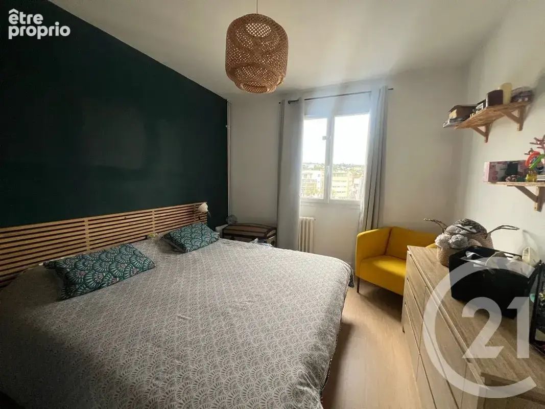 Appartement 4 pièces 88 m² à vendre à Aurillac (15000) - photo 4
