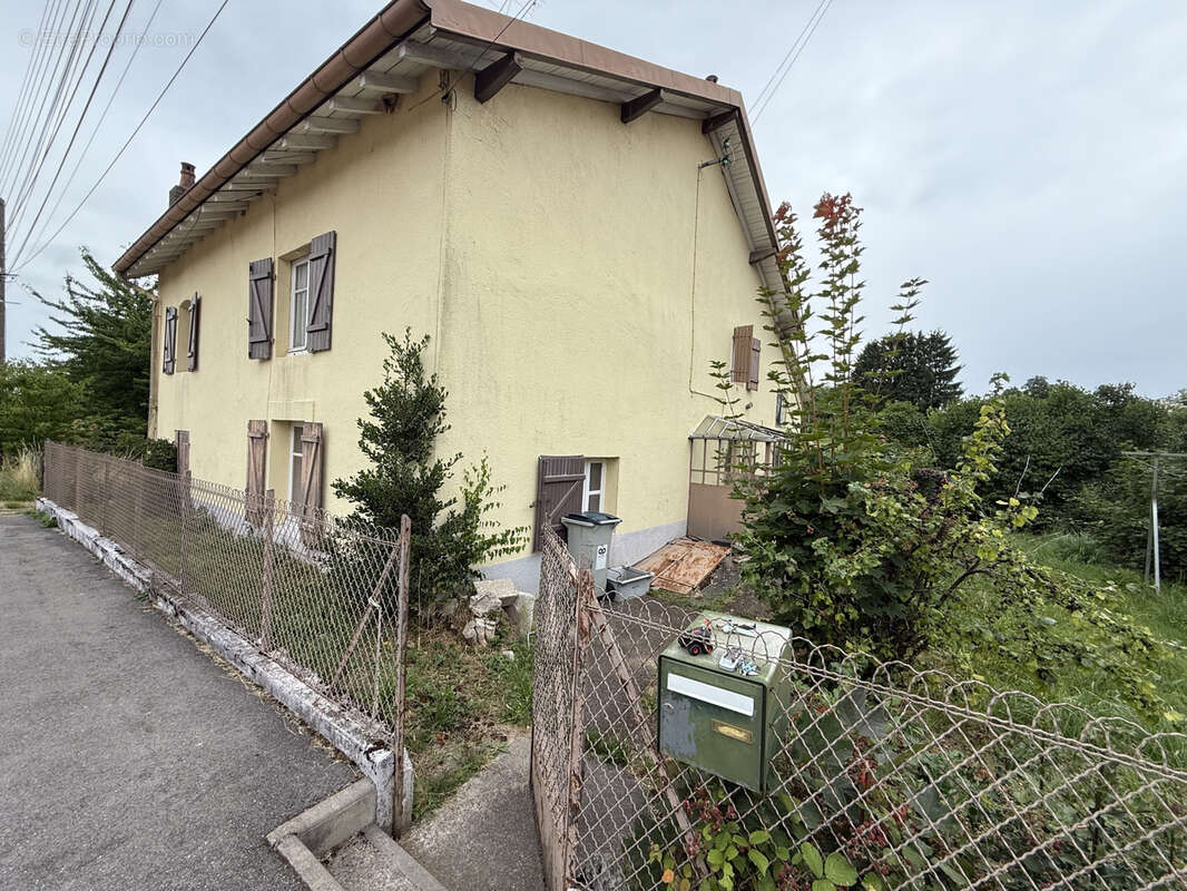 Maison à LES FORGES