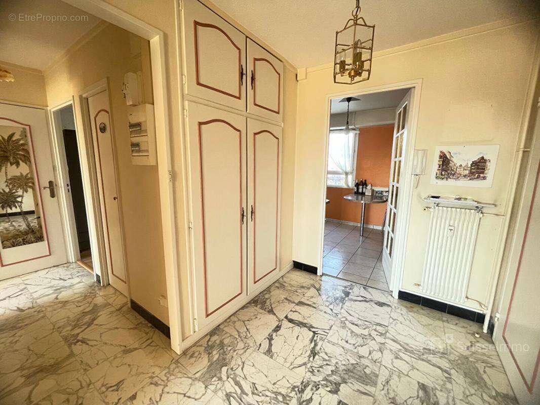 Appartement à VALDOIE