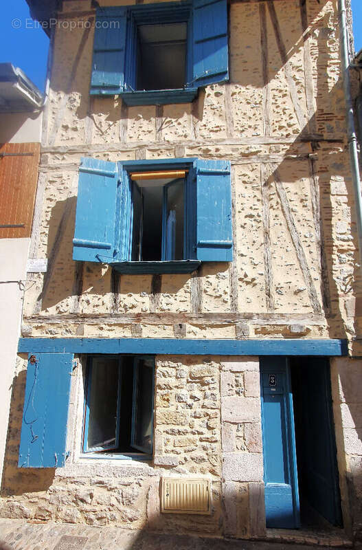 Maison de ville Villefranche De Rouergue 4 pièce(s) - photo 2