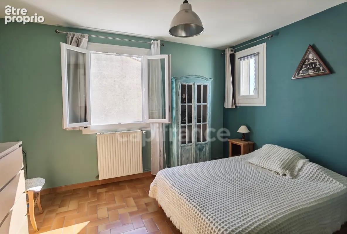 Secteur Uzès, tous commerces, maison familiale de 135 m², 4 chambres, garage, terrain - photo 7