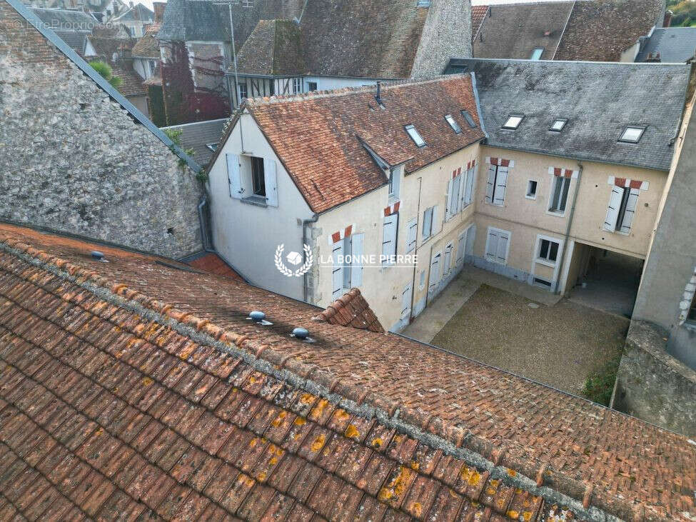 Appartement à CHATILLON-SUR-LOIRE