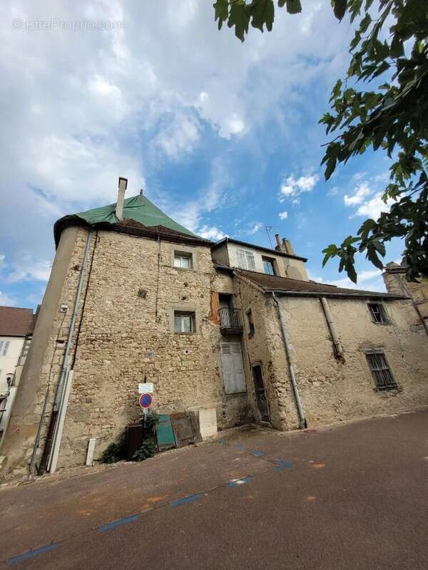 Appartement à SAINT-POURCAIN-SUR-SIOULE