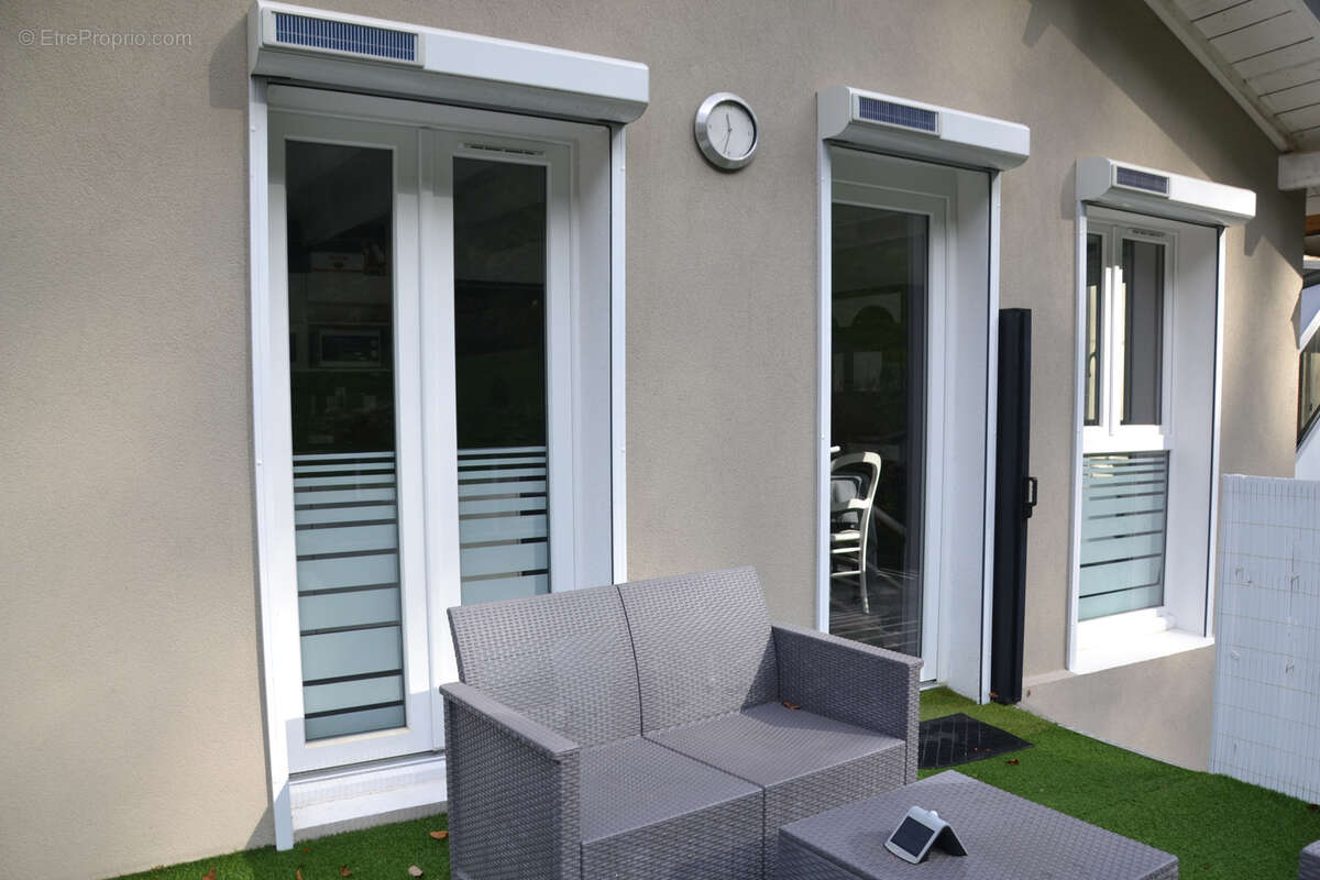 Belle maison rénovée de 136 m2 au calme et divisée en 3 appartements - photo 11