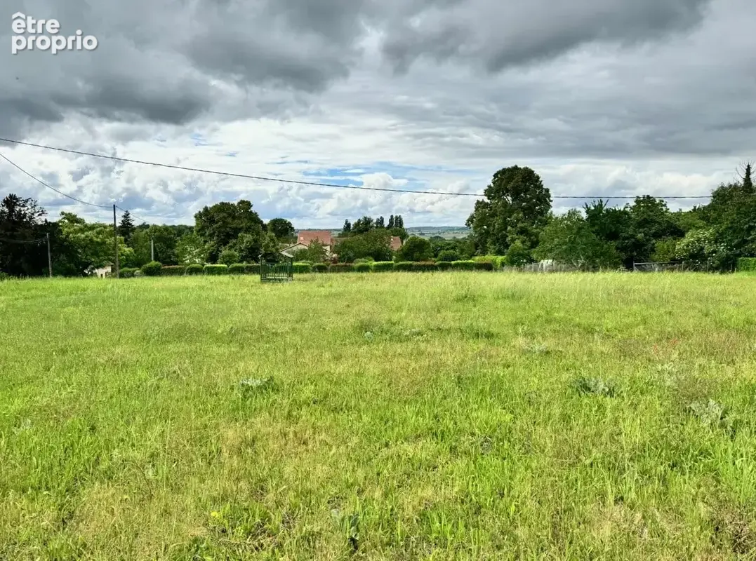Terrain à SAINT-ANTOINE-CUMOND