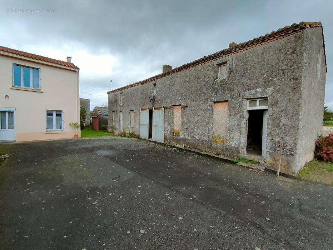 Maison à LA VERRIE