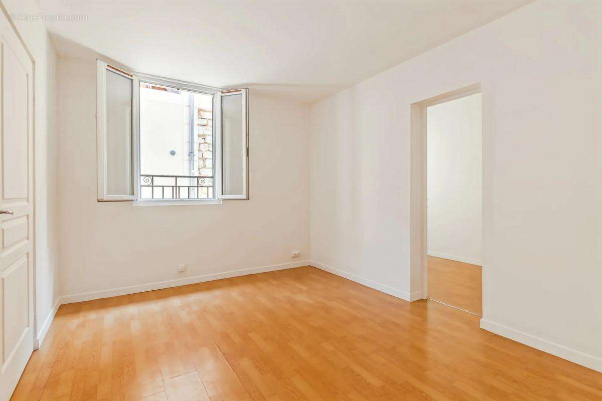 Maison à ASNIERES-SUR-SEINE