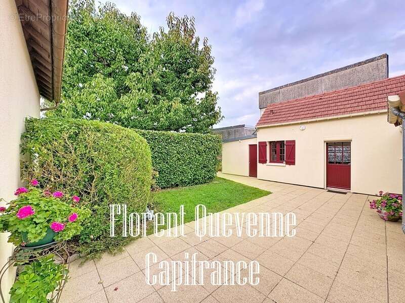 Maison à MEZIDON-CANON