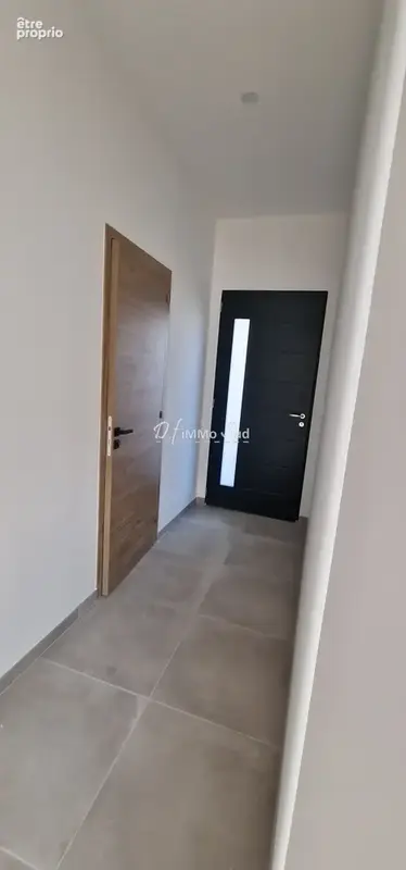 Maison récente Re 2020 de plain pied avec piscine - photo 5