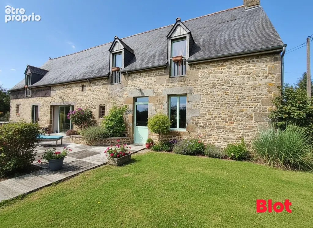 Maison 7 pièces 215 m² à vendre à Cuguen (35270) - photo 1