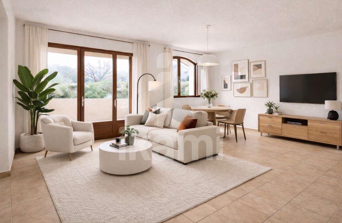 Appartement à HYERES