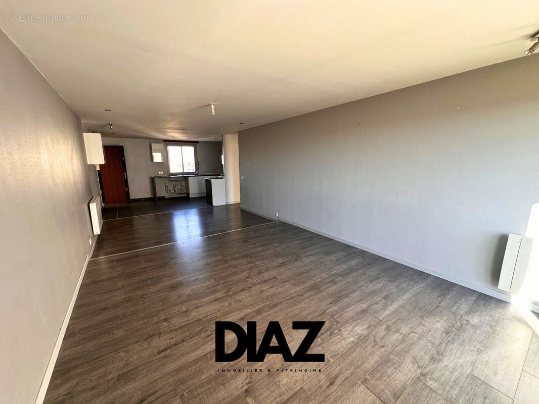 Appartement à NIMES