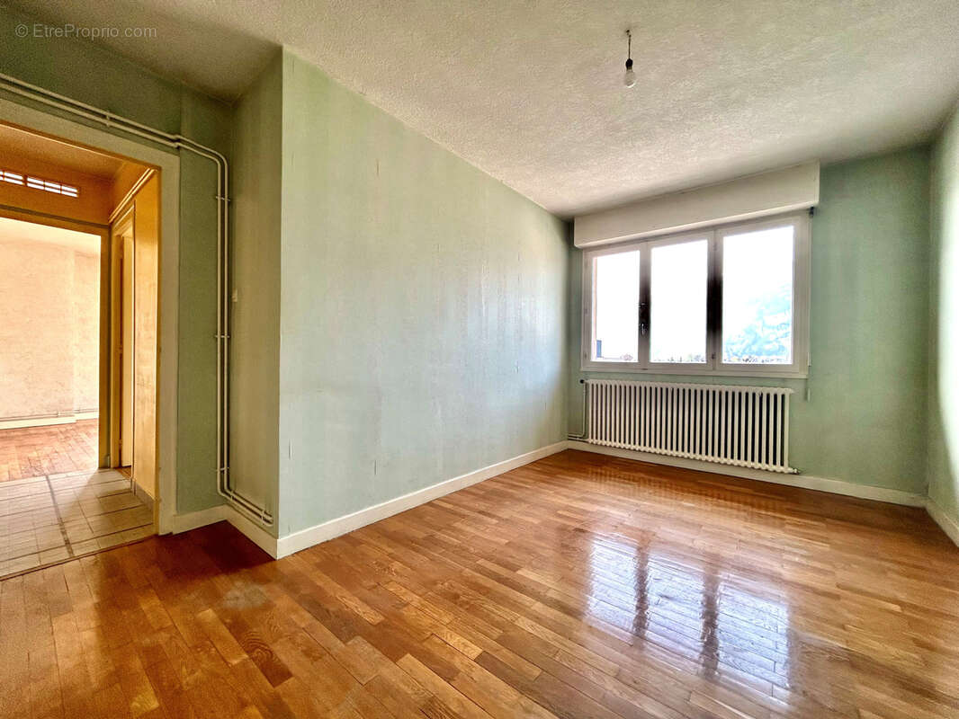 Appartement à SAINT-MARTIN-LE-VINOUX