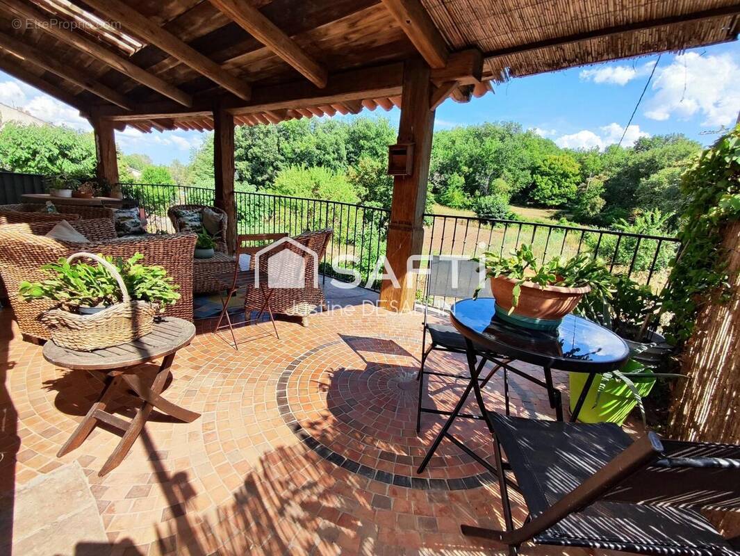 Photo 1 - Maison à FOX-AMPHOUX