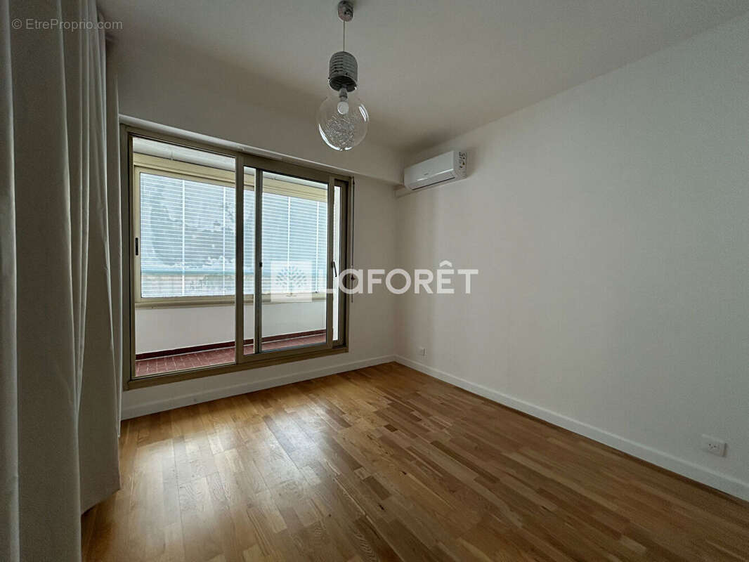 Appartement Saint Laurent Du Var 3 pièce(s)  62 m2 - photo 5