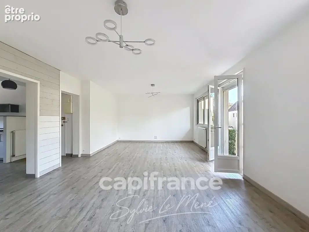 À vendre appartement T3 71 m² à vendre à Pontivy – 2 chambres, balcon, cave et parking - photo 12