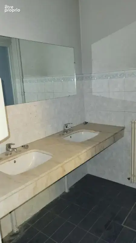 Local commercial - photo 6