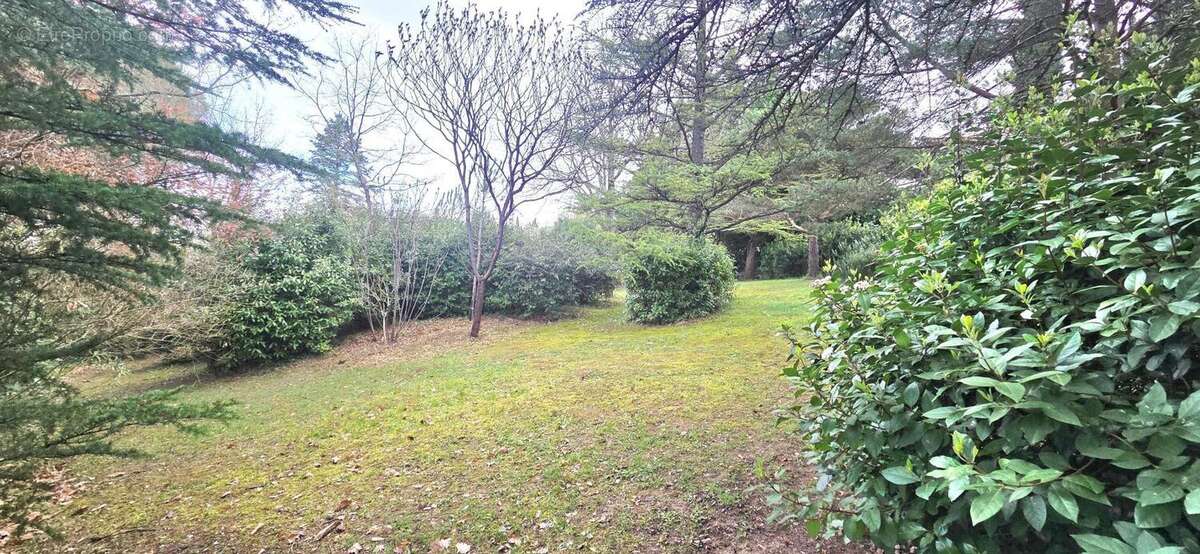 Maison à BEAUMONT-SUR-LEZE