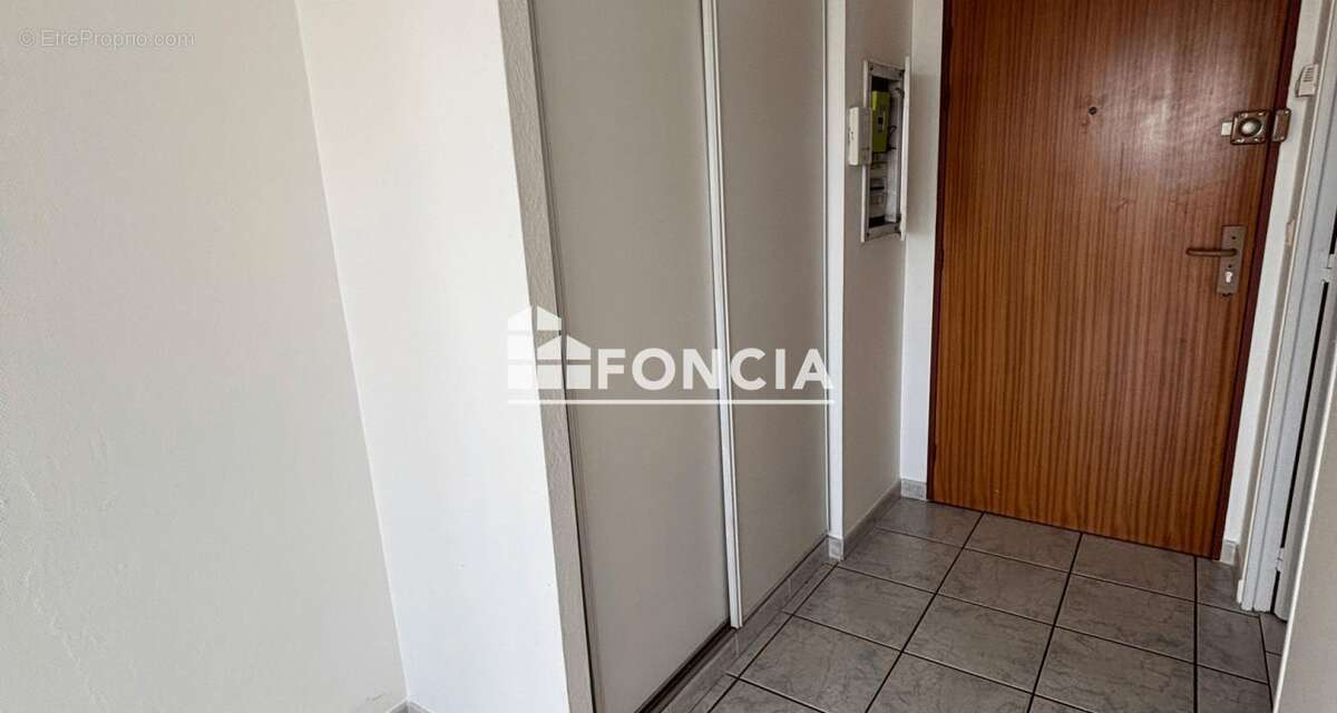 Appartement à CHILLY-MAZARIN