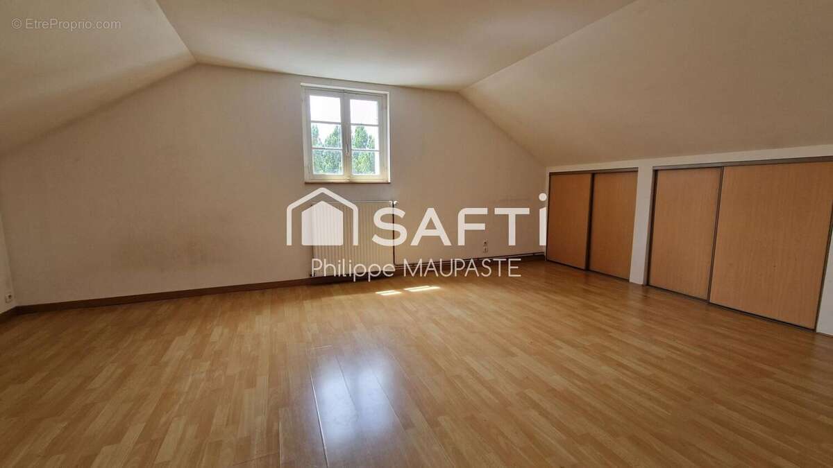 Photo 9 - Maison à JOUET-SUR-L&#039;AUBOIS