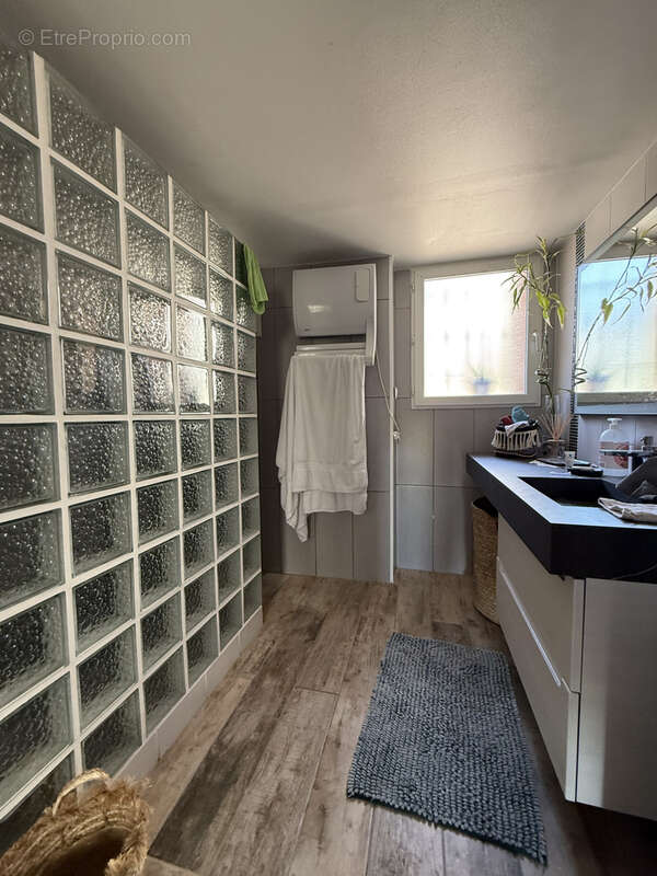 Maison à CHATEAUNEUF-LES-MARTIGUES