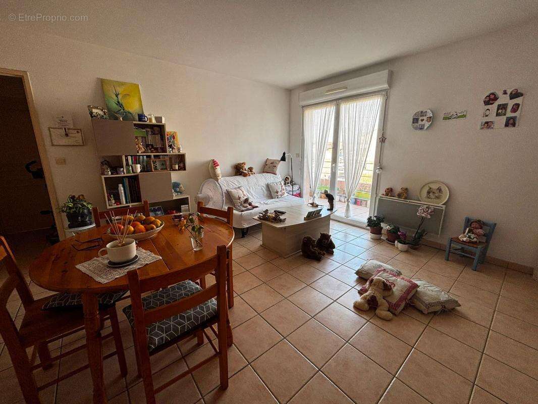 Appartement À Vendre - photo 3