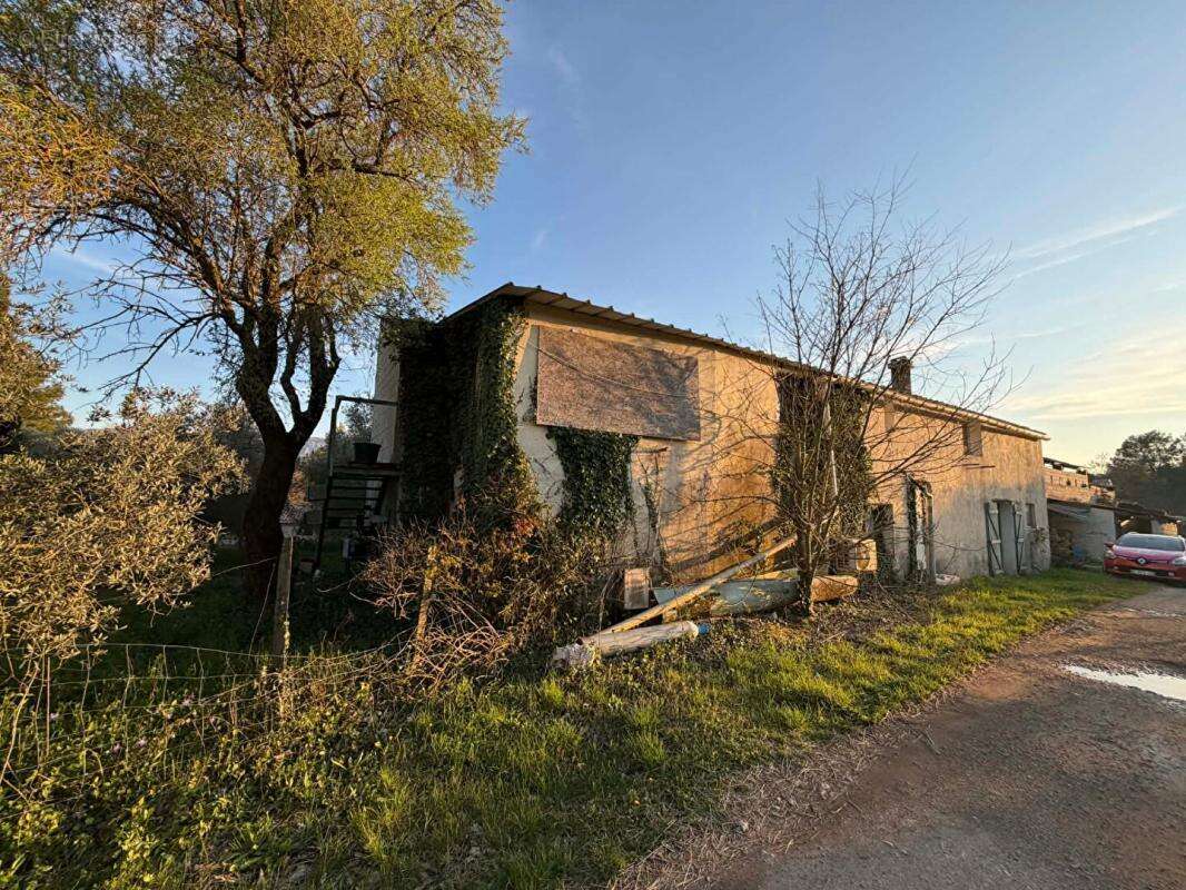 Maison à NANS-LES-PINS