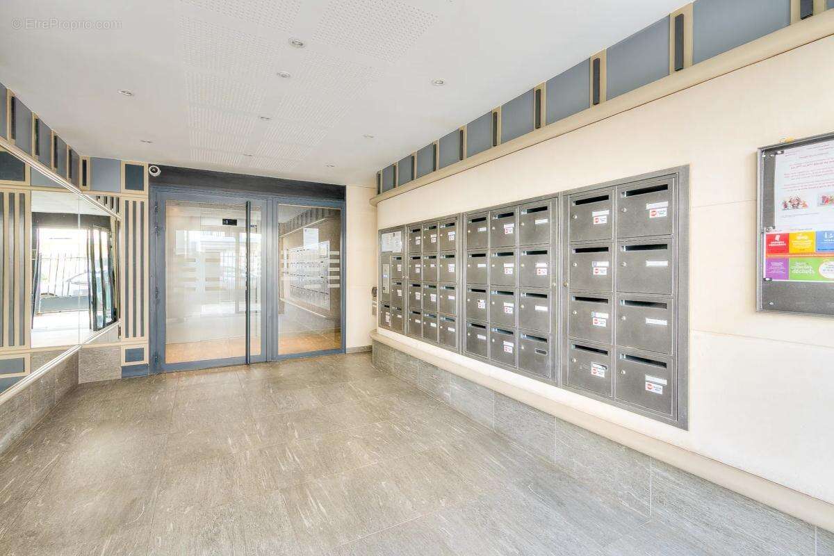 Appartement à THIAIS