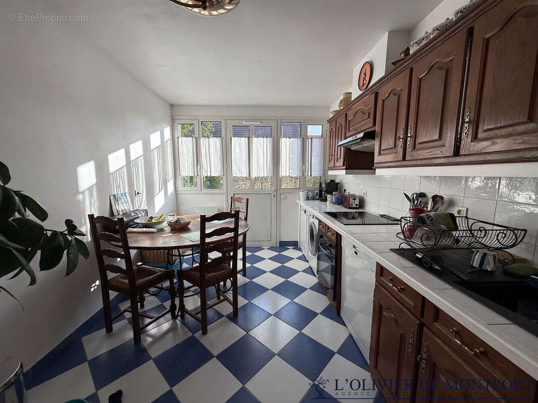 Maison à MONTFORT-L'AMAURY