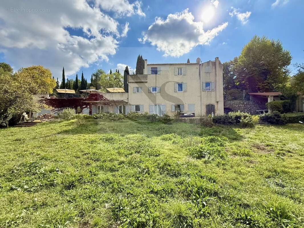 Maison à AIX-EN-PROVENCE