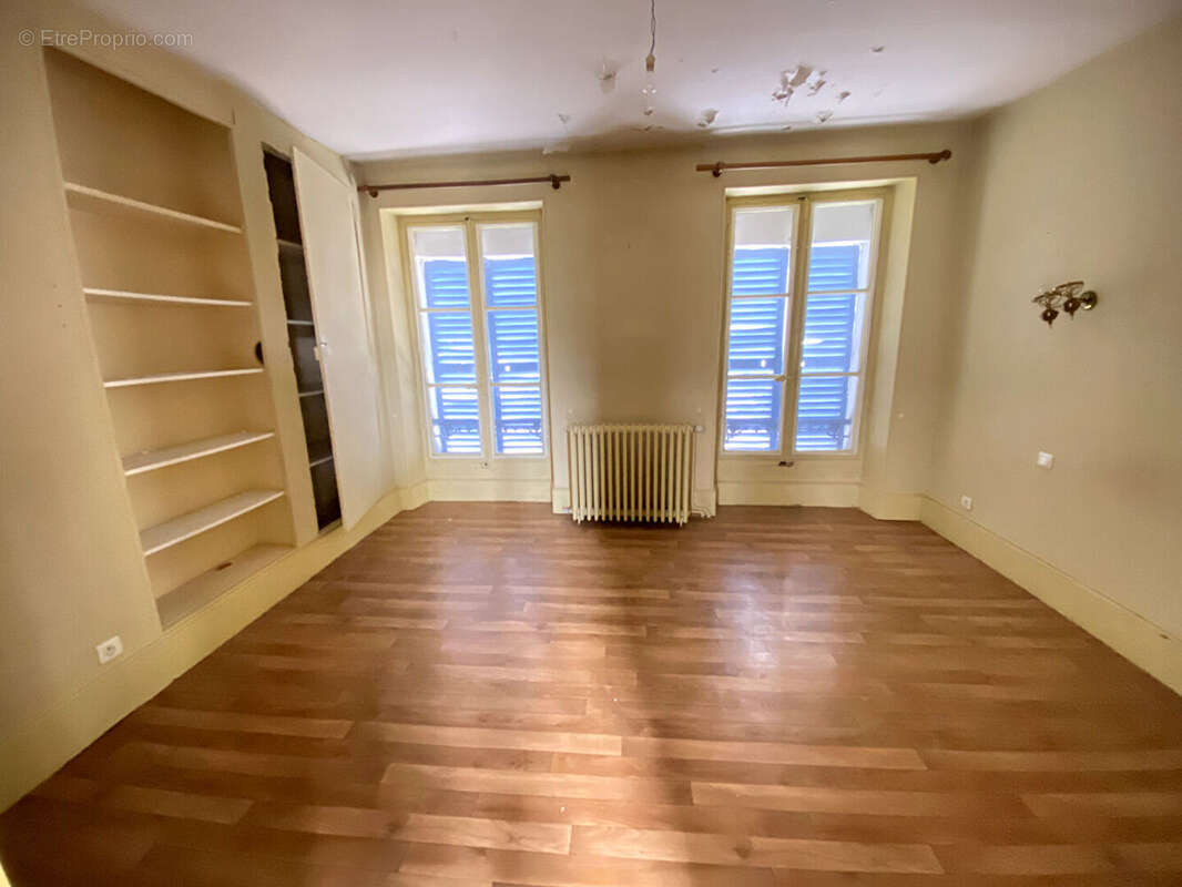 Appartement à NONANCOURT